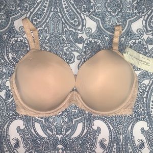 Elle Macpherson Intimates- Bra 34DD NWT